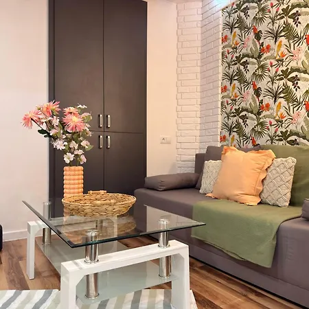 Prime Kazimierz Retreat 3br - Walk To Old Town 크라쿠프